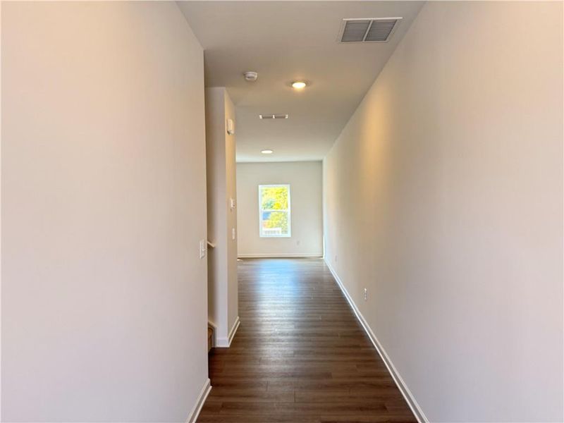 Spacious, unfurnished interior of a new home in Leydenview, Mableton (Image 38).