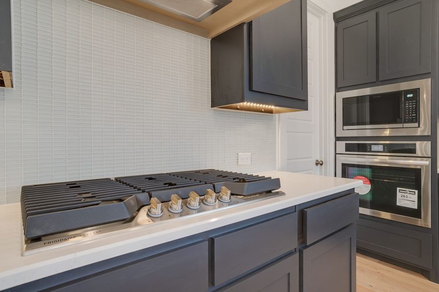 Representative interior finishes for a home built from the Longview by Graham Hart Home Builder in Bear Ridge, Burleson (Image 14).