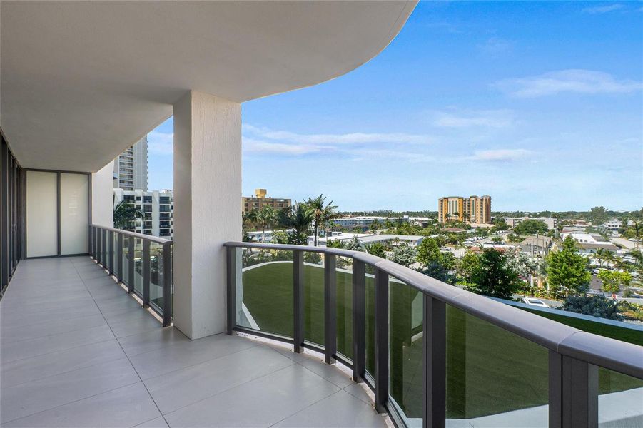 West Side Terrace & Views