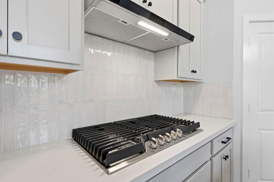 Close-up of interior finishes inside a home in Sienna 45', 50', Missouri City (Image 15).