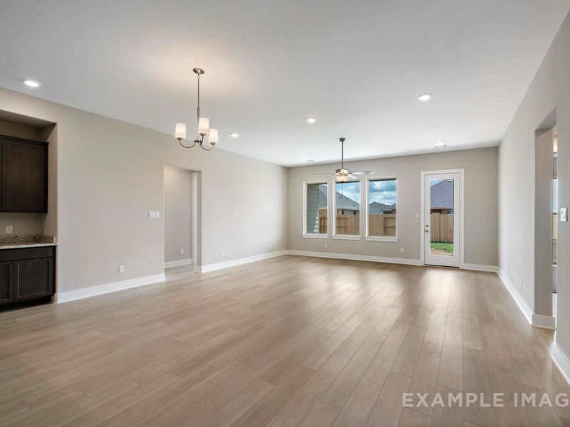 Spacious, unfurnished interior of a new home in Lago Mar, Texas City (Image 20). Spacious, unfurnished interior of a new home in Lago Mar, Texas City (Image 20).