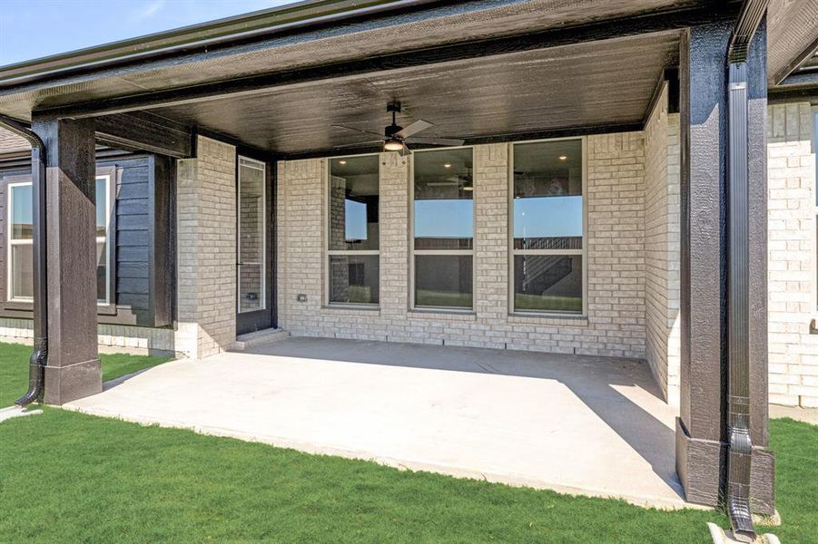 Exterior details and patio area of a home in Stone River Glen 60s, Royse City (Image 4). Exterior details and patio area of a home in Stone River Glen 60s, Royse City (Image 4).