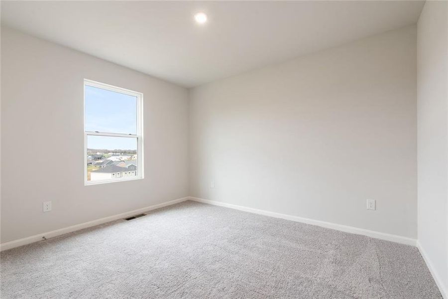 Spacious, unfurnished interior of a new home in Liberty Pointe, Villa Rica (Image 19). Spacious, unfurnished interior of a new home in Liberty Pointe, Villa Rica (Image 19).