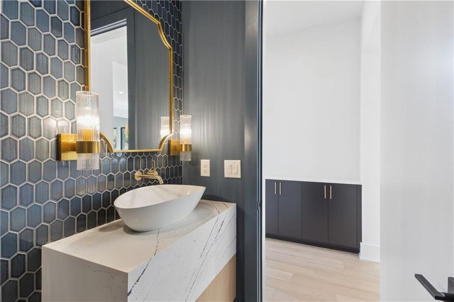 Furnished interior view inside a new home in , Roswell (Image 35).