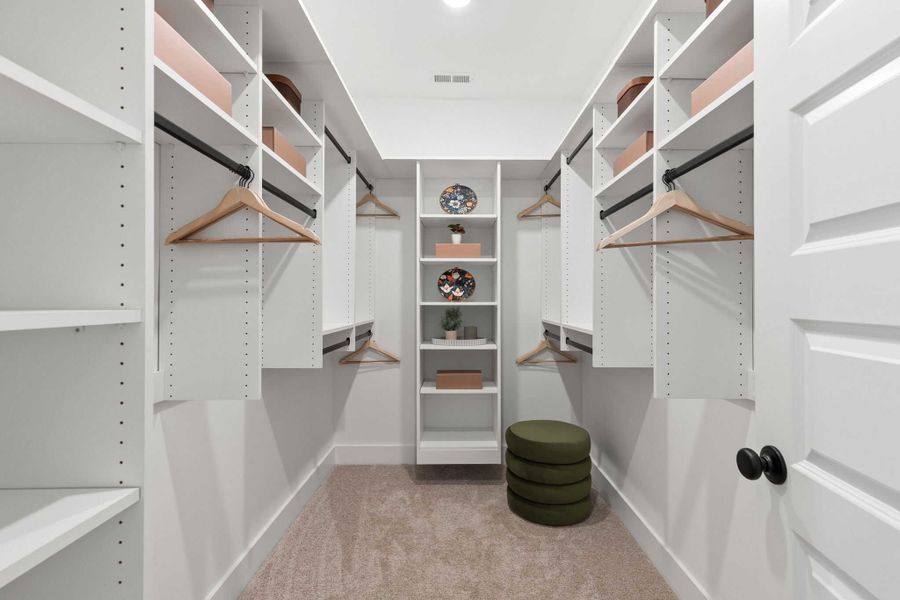 Furnished interior view inside a new home in , Gallatin (Image 6).