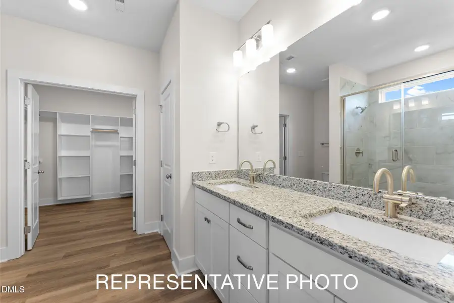 Master Bathroom Master Bathroom