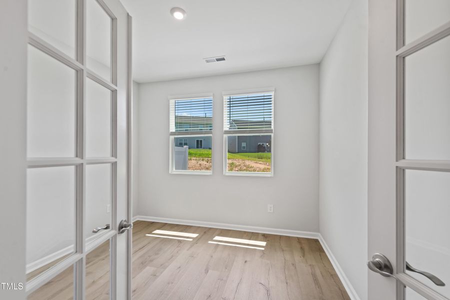 PJDT-0237G-00_Wrightsville_Home Office (