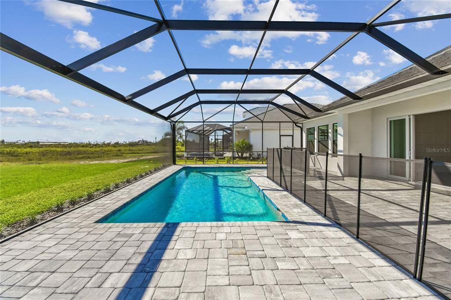 Exterior details and patio area of a home in Palmera Wellen Park - Classic Series, Venice (Image 18). Exterior details and patio area of a home in Palmera Wellen Park - Classic Series, Venice (Image 18).
