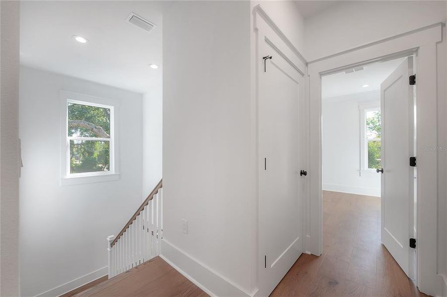 Spacious, unfurnished interior of a new home in , Tampa (Image 53). Spacious, unfurnished interior of a new home in , Tampa (Image 53).