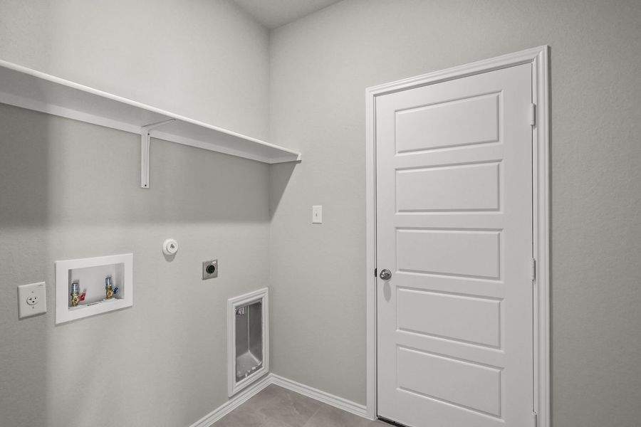Representative unfurnished interior of a home built from the The Frio F by Davidson Homes LLC in Heartland, Heartland (Image 23). Representative unfurnished interior of a home built from the The Frio F by Davidson Homes LLC in Heartland, Heartland (Image 23).