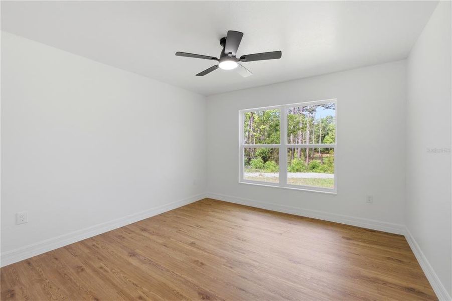 Spacious, unfurnished interior of a new home in , Ocklawaha (Image 26).