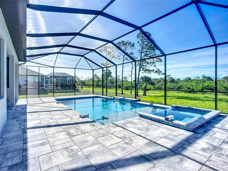 POOL & SPA POOL & SPA