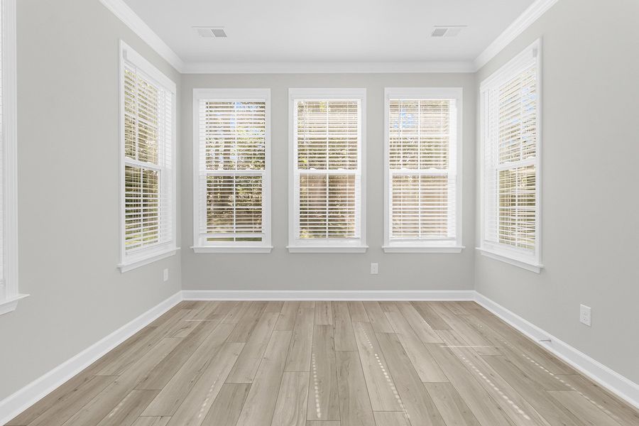 Spacious, unfurnished interior of a new home in Six Oaks, Summerville (Image 25). Spacious, unfurnished interior of a new home in Six Oaks, Summerville (Image 25).
