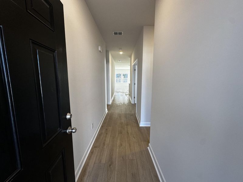 Spacious, unfurnished interior of a new home in , Summerville (Image 15).