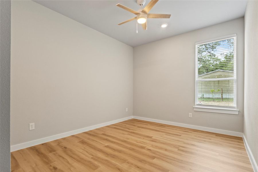 Cozy and spacious bedroom, with great natural light and