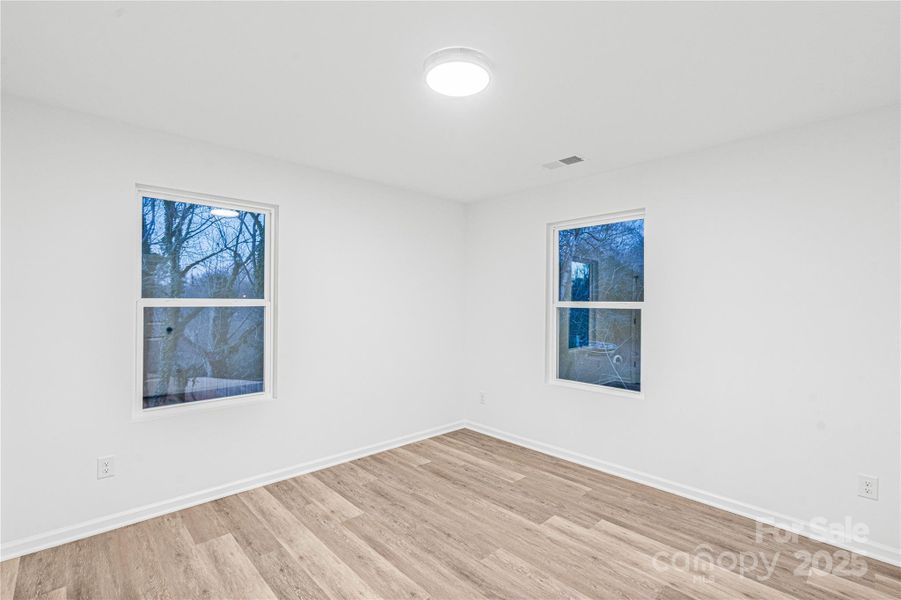 Spacious, unfurnished interior of a new home in , Cherryville (Image 25).