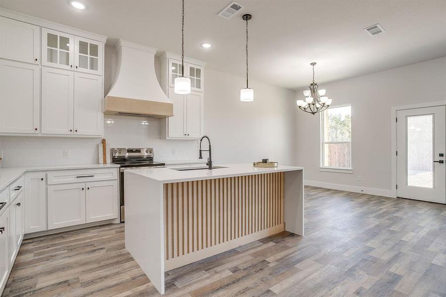 Furnished interior view inside a new home in , Granbury (Image 9). Furnished interior view inside a new home in , Granbury (Image 9).