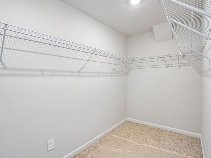Spacious, unfurnished interior of a new home in Artisan Walk, Fairburn (Image 17).