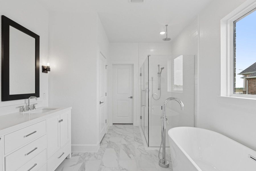 Relaxing primary bath (*Photo not of actual home and used for illustration purposes only.)