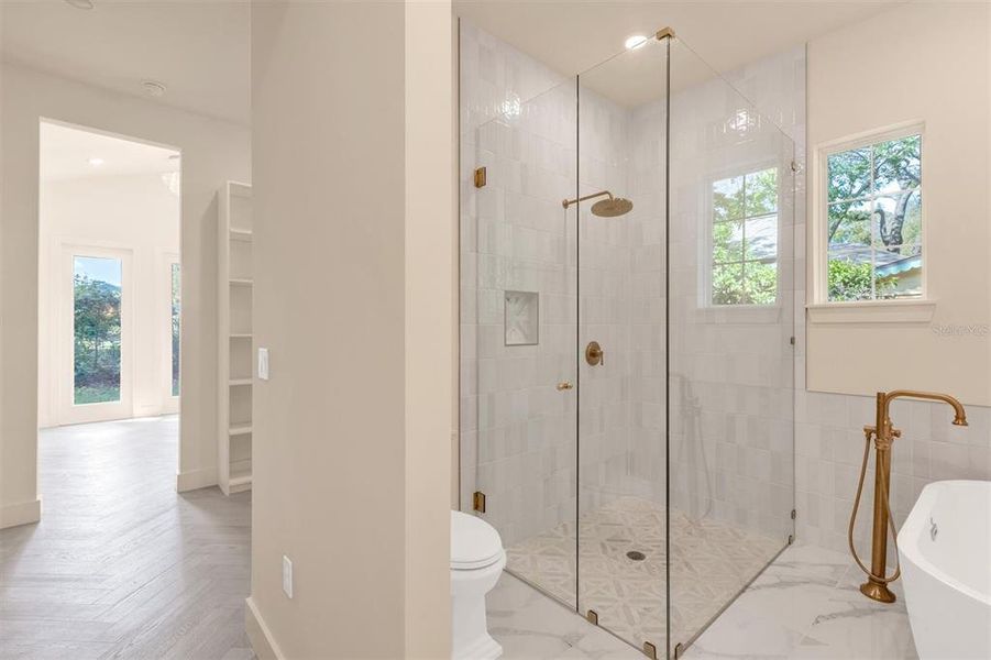 Furnished interior view inside a new home in , Winter Park (Image 8).