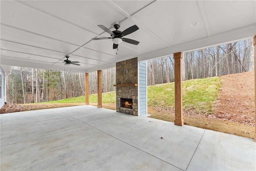 Exterior details and patio area of a home in , Clarkesville (Image 19).