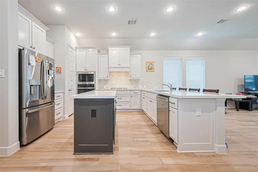 Image 10 of a home in Cane Island 50'.