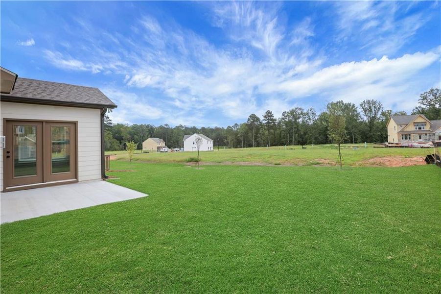 Exterior details and patio area of a home in , Loganville (Image 3).