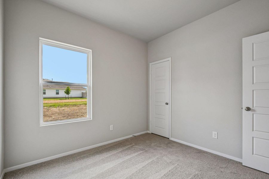 Spacious, unfurnished interior of a new home in Hymeadow, Maxwell (Image 23).