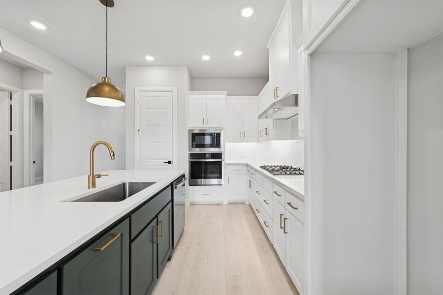 Furnished interior view inside a new home in Mantua Point Gardens, Van Alstyne (Image 10). Furnished interior view inside a new home in Mantua Point Gardens, Van Alstyne (Image 10).