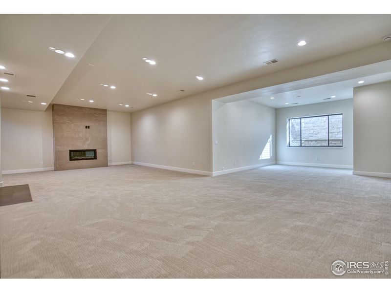 Spacious, unfurnished interior of a new home in , Greeley (Image 41).
