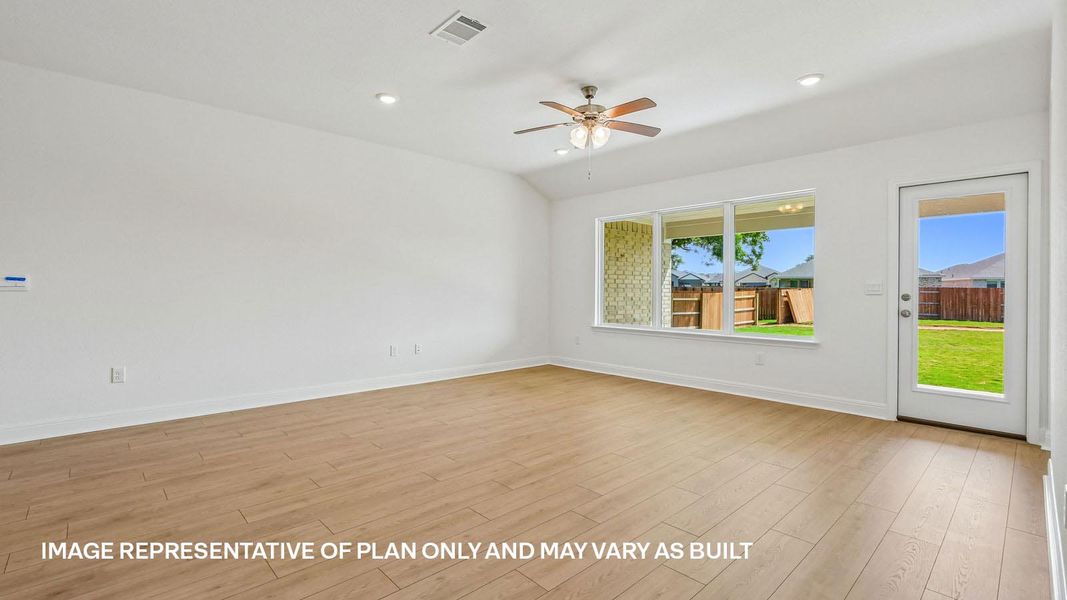 Representative unfurnished interior of a home built from the The Westley by D.R. Horton in Riverview, Georgetown (Image 16).