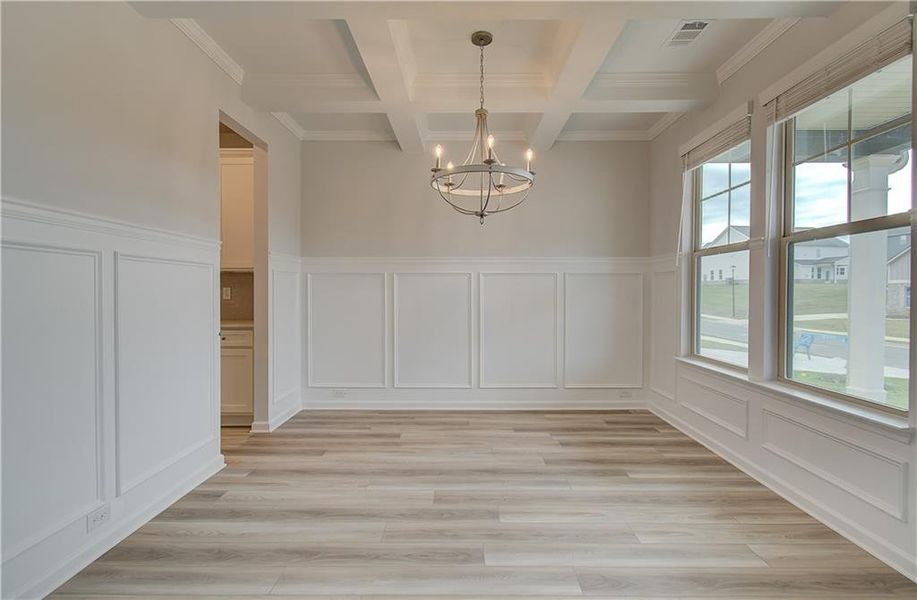 Spacious, unfurnished interior of a new home in Grandview at Millers Mill, Stockbridge (Image 14).