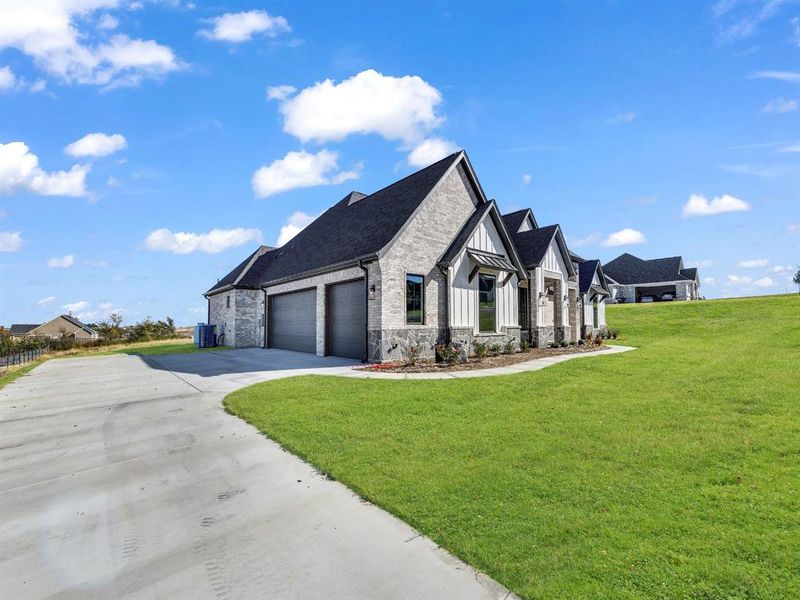 Front exterior of a new home in , Weatherford, TX, highlighting curb appeal (Image 26).