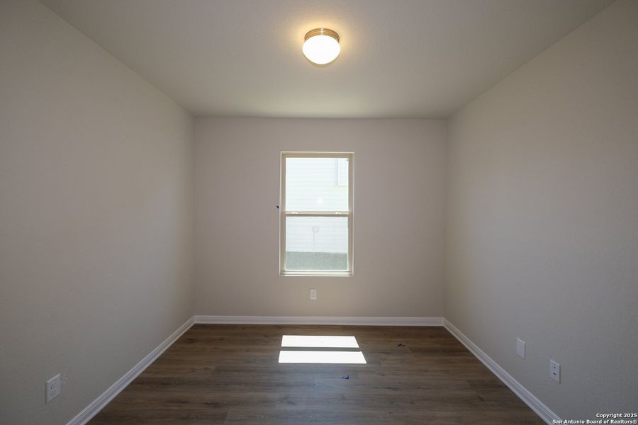 Spacious, unfurnished interior of a new home in Blue Ridge Ranch, San Antonio (Image 17). Spacious, unfurnished interior of a new home in Blue Ridge Ranch, San Antonio (Image 17).