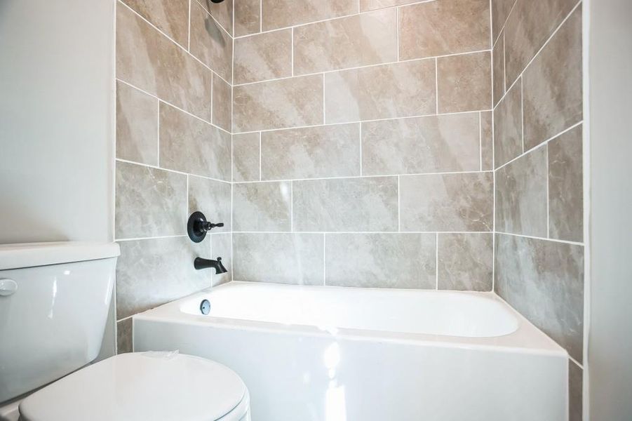 Furnished interior view inside a new home in Maddox Landing, Hoschton (Image 5). Furnished interior view inside a new home in Maddox Landing, Hoschton (Image 5).