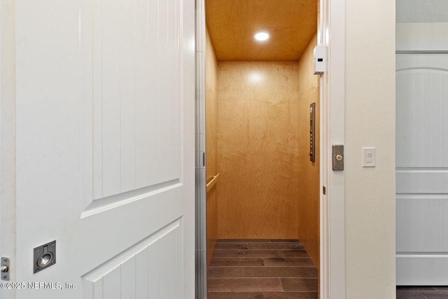 Image 34 of a home in . Image 34 of a home in .