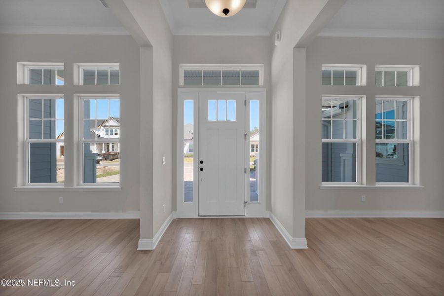 Spacious, unfurnished interior of a new home in Courtney Oaks at SilverLeaf, St. Augustine (Image 19).