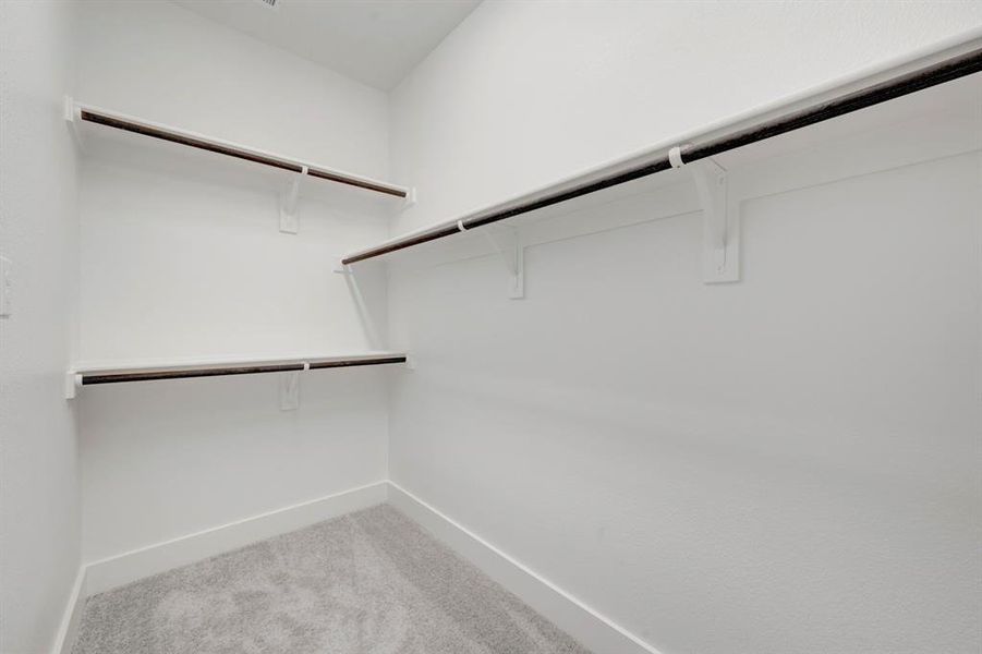 Spacious, unfurnished interior of a new home in Vintage Village, Argyle (Image 28).