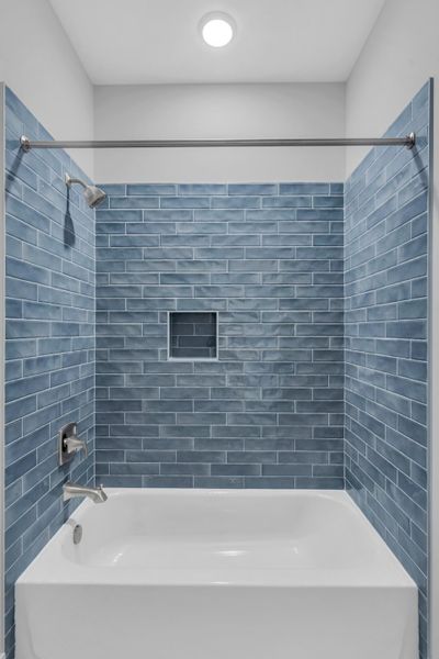 Image 95 representing the The Hampton by RobuckHomes in Stonehenge, Raleigh, NC.