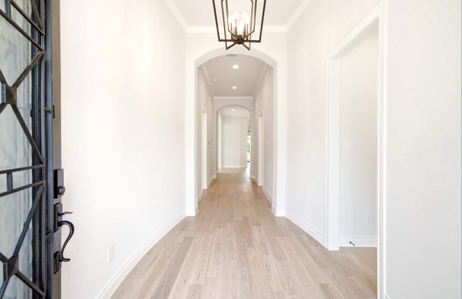 Spacious, unfurnished interior of a new home in Bridgeland 50′, Cypress (Image 17). Spacious, unfurnished interior of a new home in Bridgeland 50′, Cypress (Image 17).