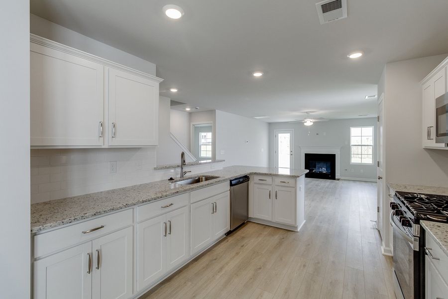 Furnished interior view inside a new home in Winston Point, Gilbert (Image 6). Furnished interior view inside a new home in Winston Point, Gilbert (Image 6).