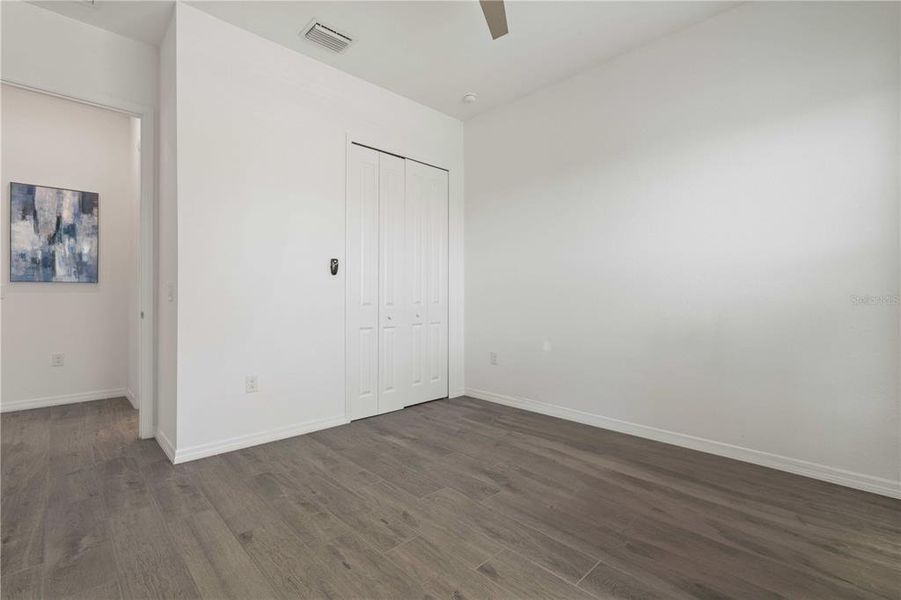Spacious, unfurnished interior of a new home in , Punta Gorda (Image 26).