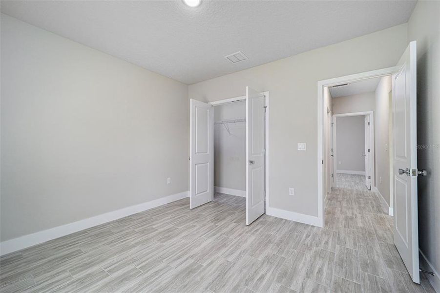 Spacious, unfurnished interior of a new home in , Palm Coast (Image 8).