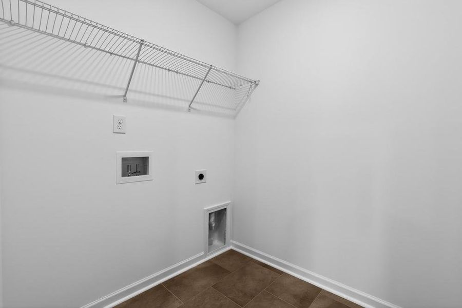 Spacious, unfurnished interior of a new home in Weatherfield, Buford (Image 35).
