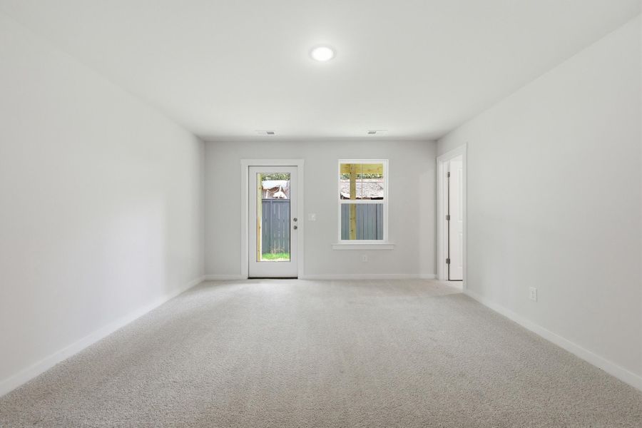 Spacious, unfurnished interior of a new home in Rhetts Cove, Johns Island (Image 18). Spacious, unfurnished interior of a new home in Rhetts Cove, Johns Island (Image 18).