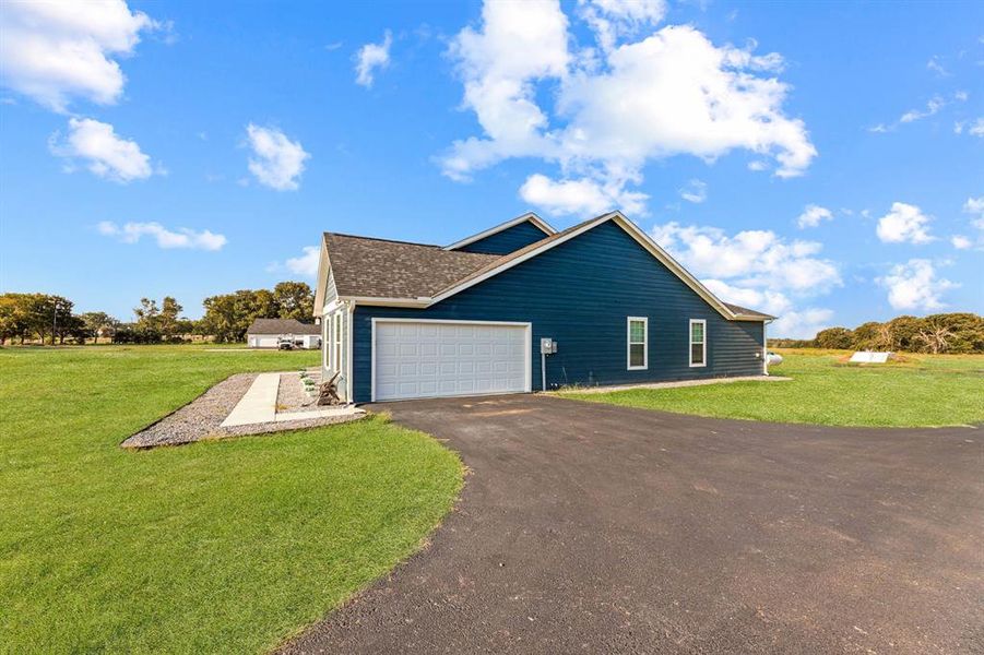 Image 29 of a home in . Image 29 of a home in .