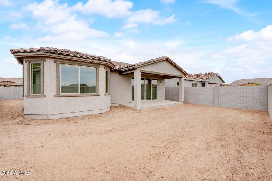 33-web-or-mls-W Agave Rd-033