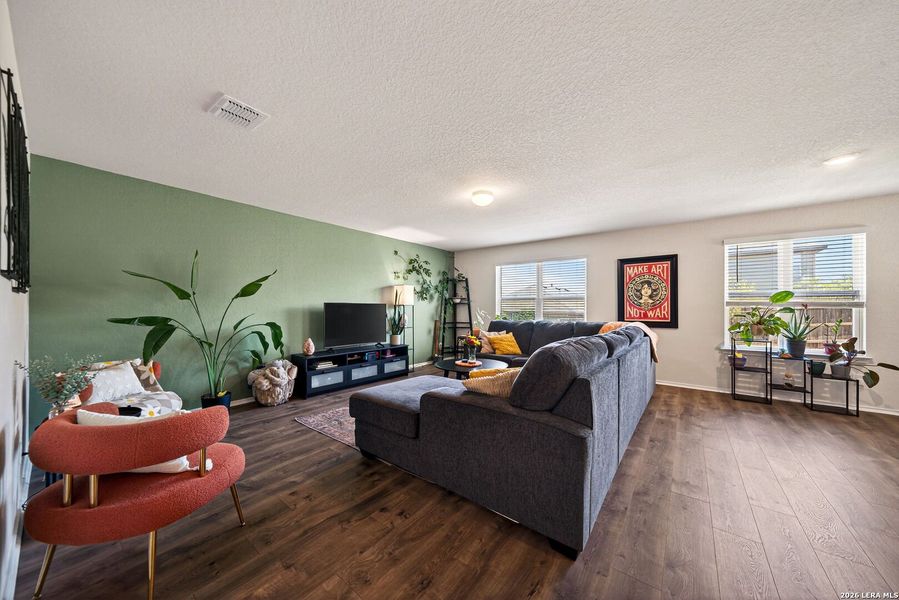 Furnished interior view inside a new home in Copper Canyon, Bulverde (Image 26). Furnished interior view inside a new home in Copper Canyon, Bulverde (Image 26).