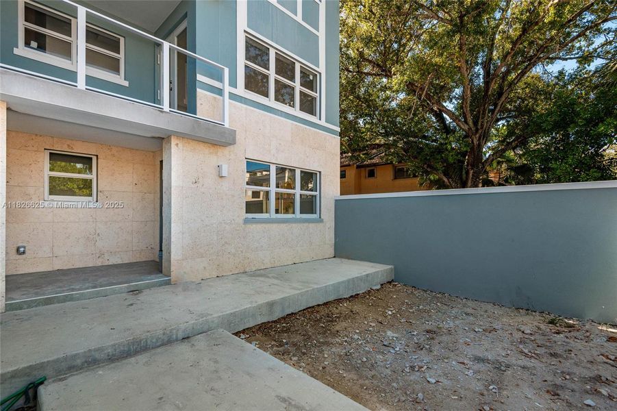 Front exterior of a new home in , Fort Lauderdale, FL, highlighting curb appeal (Image 1).