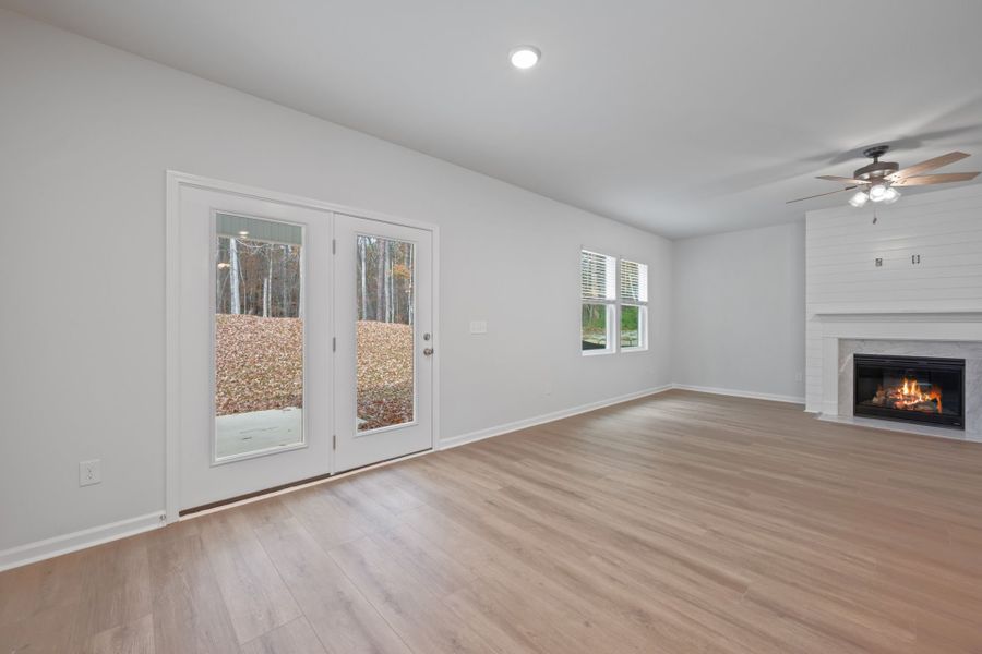 Spacious, unfurnished interior of a new home in Grand Arbor, Blythewood (Image 13).